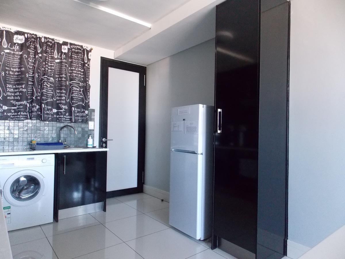 Apartamento Unit 46 @ 77 On Independence Windhoek Exterior foto